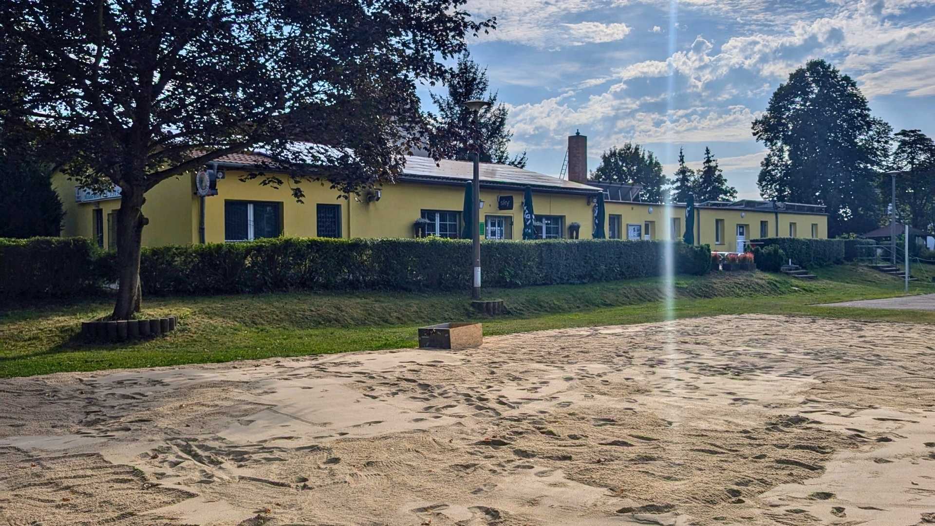 Beachvolleyballfeld