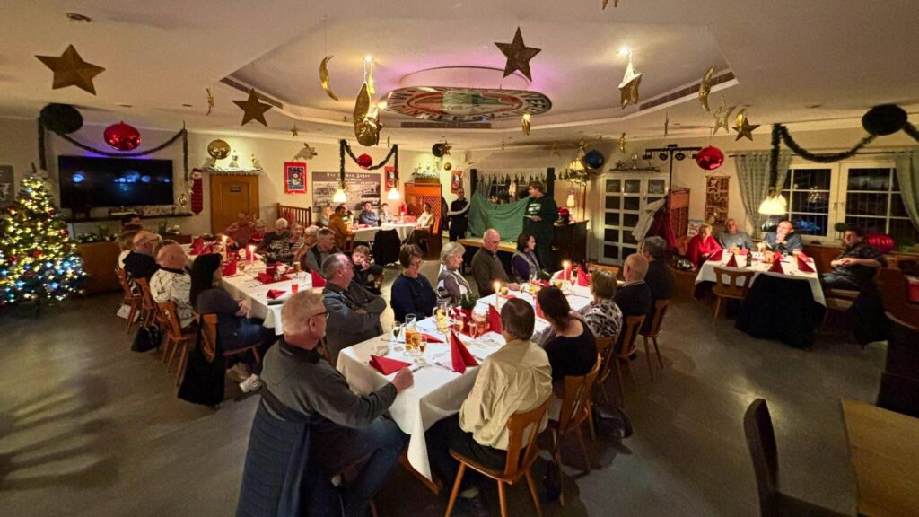 Startseite 2025-Q4-P6-KW8